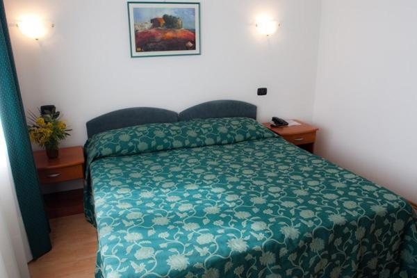 Hotel Makin Novigrad Istria Exterior foto